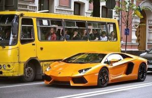 10536941_361491404001775_45087496431309810_n